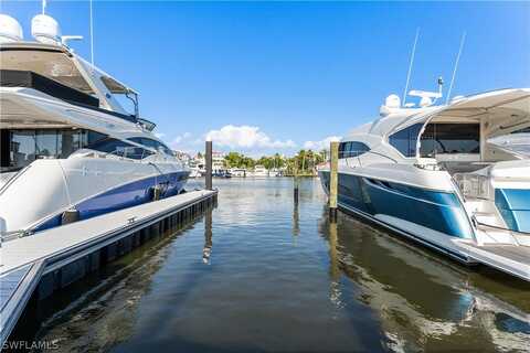 60' Boat Dock B-7 GULF HARBOUR MARINA, Fort Myers, FL 33908