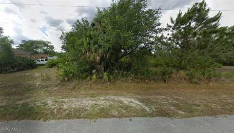 715 MCKINLEY Avenue, Lehigh Acres, FL 33972