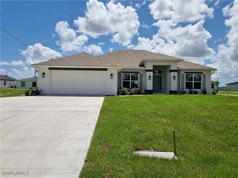 838 Wilmington Parkway, Cape Coral, FL 33993