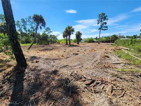 2603 21st Street W, Lehigh Acres, FL 33971