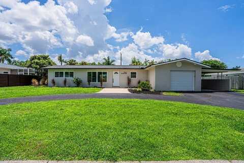 1560 Ricardo Avenue, FORT MYERS, FL 33901