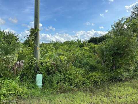 2919 9th Street SW, Lehigh Acres, FL 33976