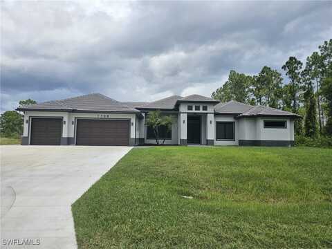 1708 Oak Avenue, Lehigh Acres, FL 33972