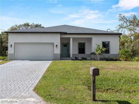 1133 Augusta Street E, Lehigh Acres, FL 33974