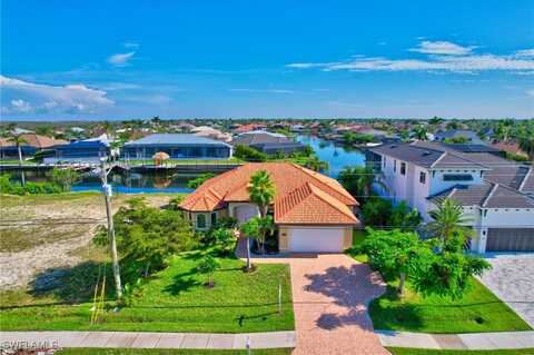 2915 Beach Parkway W, Cape Coral, FL 33914