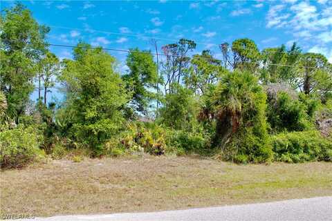 118 Cable Drive, Rotonda West, FL 33947