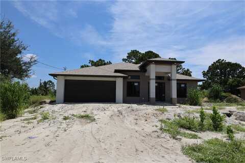 727 Goldwyn Avenue S, Lehigh Acres, FL 33974