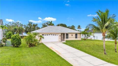 912 SE 5th Place, Cape Coral, FL 33990