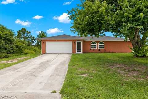 523 Leroy Avenue, Lehigh Acres, FL 33972