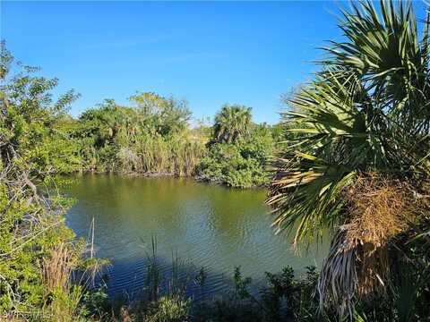 1927 NE 18th Place, Cape Coral, FL 33909