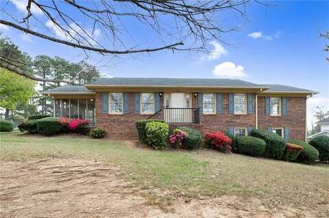 208 Woodland Circle SE, Calhoun, GA 30701