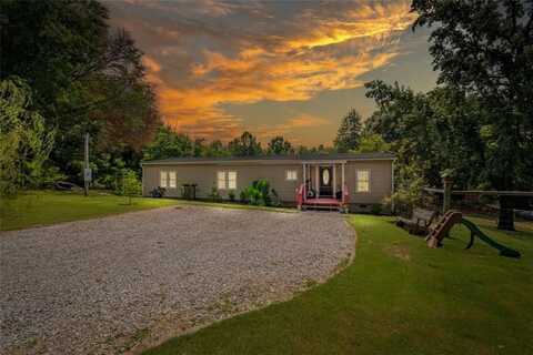 1212 WARD Road, Hoschton, GA 30548