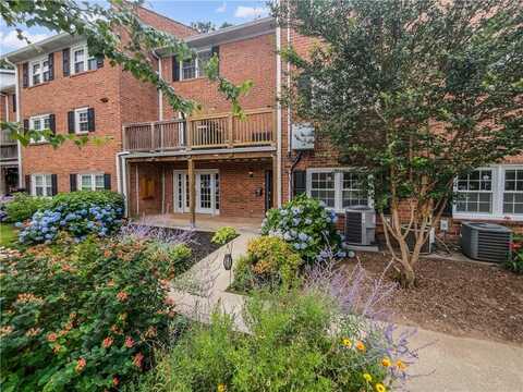 6520 Roswell Road, Atlanta, GA 30328