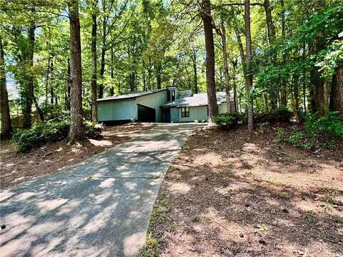 5432 Post Road Pass, Stone Mountain, GA 30088