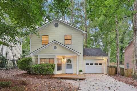 8393 Lake Drive, Snellville, GA 30039