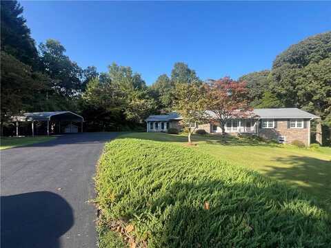 5402 Woodlin Road, Lula, GA 30554