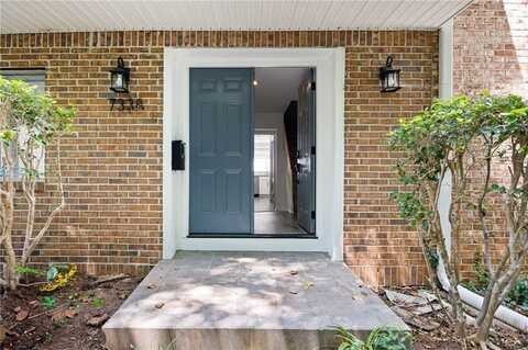 7338 Cardigan Circle, Sandy Springs, GA 30328