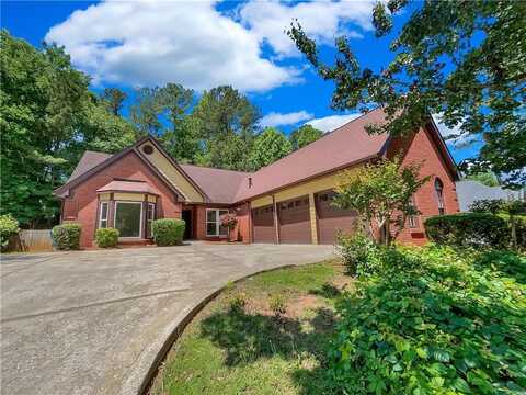 421 Thornbush Trace, Lawrenceville, GA 30046