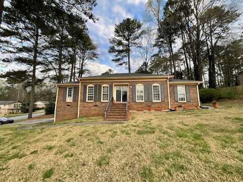 3986 Shady Circle NW, Lilburn, GA 30047