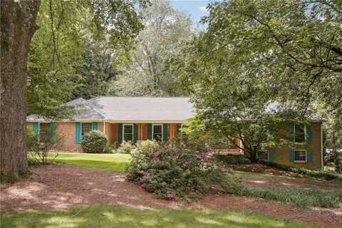 4740 NANTUCKET Drive SW, Lilburn, GA 30047