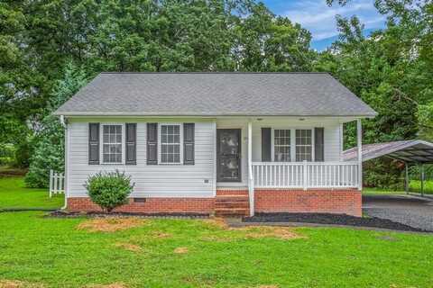 207 N 12TH AVENUE, MAYODAN, NC 27027