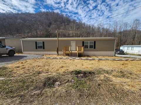 8492 CABIN CRK RD, ESKDALE, WV 25075