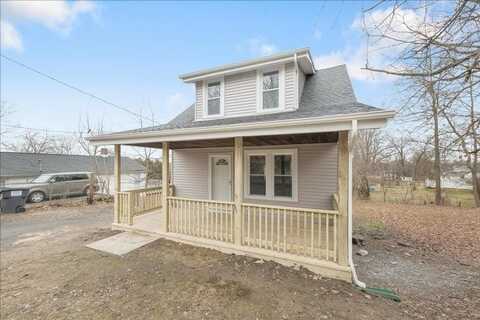 202 MAIDEN LN, MAYBROOK, NY 12543