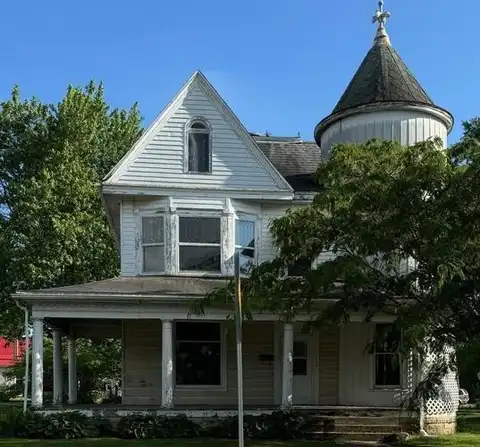 112 E SEMINARY STREET, LIBERTY, IN 47353