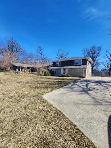 2648 REED AVE, MARSHALLTOWN, IA 50158