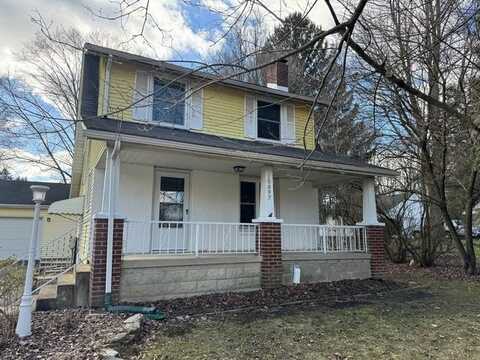 10892 MAIN ST, NEW MIDDLETOWN, OH 44442