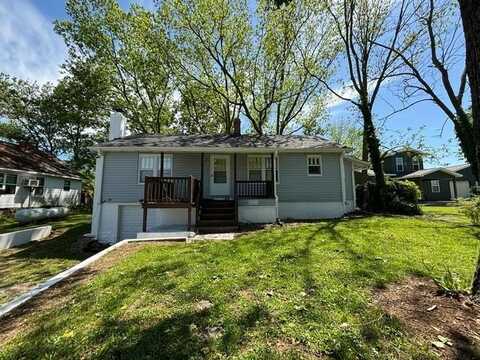 404E 6TH ST, WILLOW SPRINGS, MO 65793