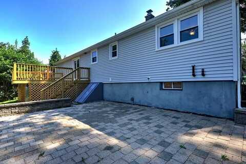 130 ISLAND LN, WEST HAVEN, CT 06516