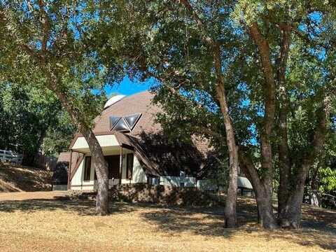 22181 GENEVA DR, TEHACHAPI, CA 93561