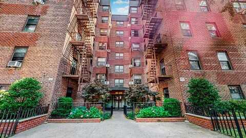 9108 32 AVE 409, East Elmhurst, NY 11369