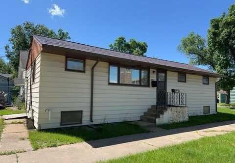 2401 7TH AVE E, HIBBING, MN 55746