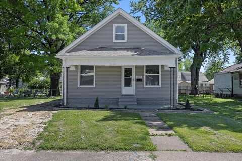 2210 E 24TH ST, GRANITE CITY, IL 62040