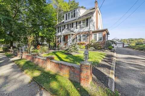 17 Cliff, Verona, NJ 07044