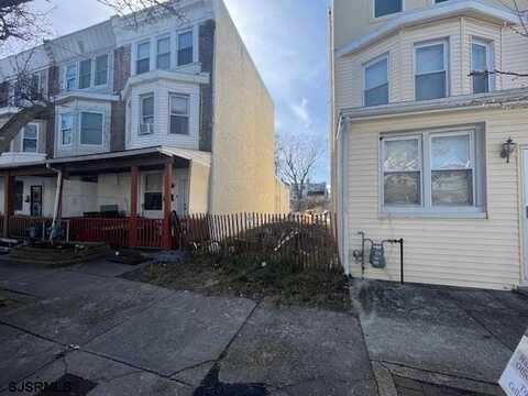 224 N Morris Ave, Atlantic City, NJ 08401