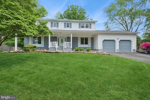 8 YEGER ROAD, PRINCETON JUNCTION, NJ 08550