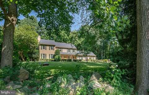 881 FAIRVIEW ROAD, GLENMOORE, PA 19343