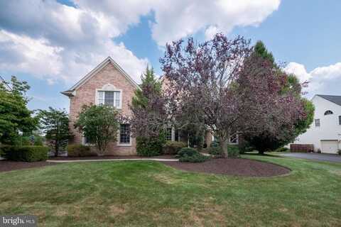 2059 PHEASANT COURT, BETHLEHEM, PA 18015