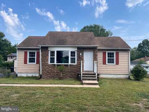 1404 W OAK ROAD, VINELAND, NJ 08360