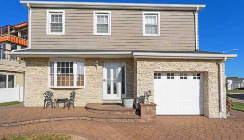 29 Ocean Dr W Dr, Brigantine, NJ 08203