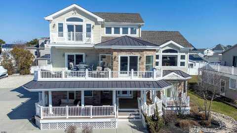 5219 Sea Spray Rd, Brigantine, NJ 08203