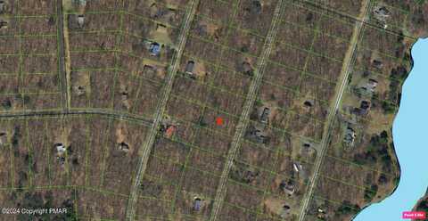 View Lot 827 Drive, Greentown, PA 18426