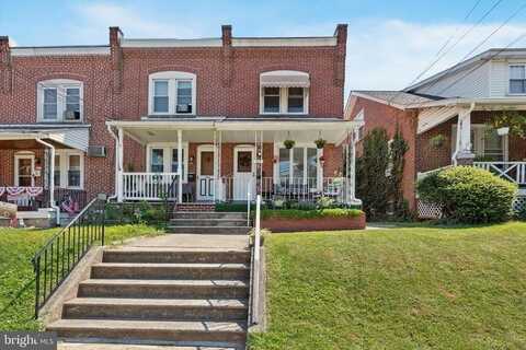 922 STANBRIDGE STREET, NORRISTOWN, PA 19401