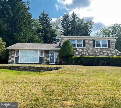 908 SUMMIT LANE, ORELAND, PA 19075