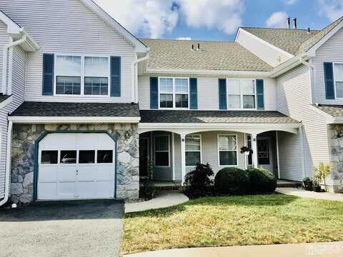 63 jill Court, Brunswick Gardens, NJ 08852