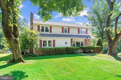 28 CONSTITUTION DRIVE, CHADDS FORD, PA 19317