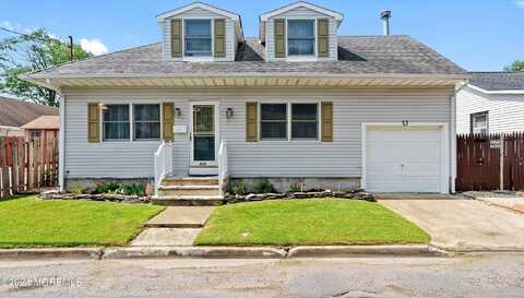 818 5th Street, Union Beach, NJ 07735